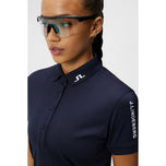 J.Lindeberg 女式 Tour Tech 高尔夫 Polo 衫 - JL 海军蓝