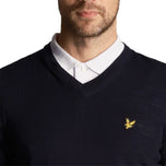 Lyle＆Scott Golf Merino Blend V Neck套头衫 - 海军