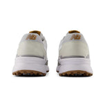 New Balance 997无尖宽（EE）高尔夫球鞋 - 白/灰色